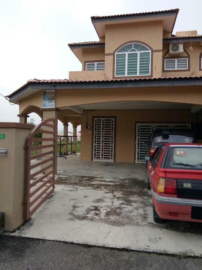 Homestay Al Musafirin Kuala Kangsar Luaran gambar