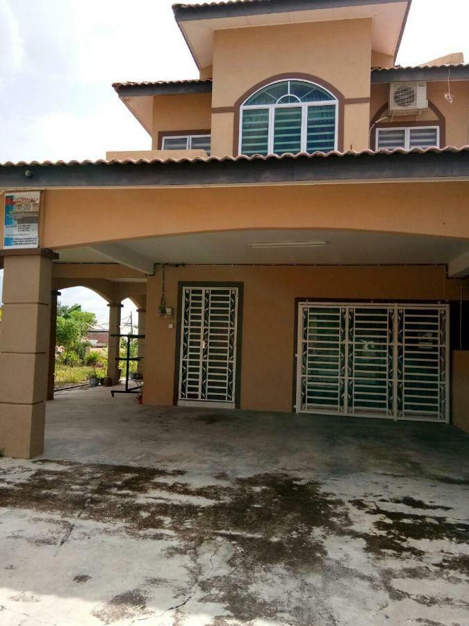 Homestay Al Musafirin Kuala Kangsar Luaran gambar